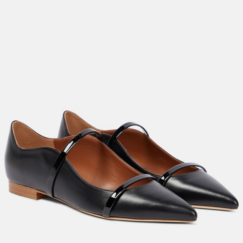 Women Fashion Heels - รองเท้าส้นสูงแฟชั่นผู้หญิงสำหรับฤดูใบไม้ร่วง หัวแหลม สวมแบบสลิปออน ส้นเหลี่ยม ประดับโลหะ รองเท้าส้นเตี้ย