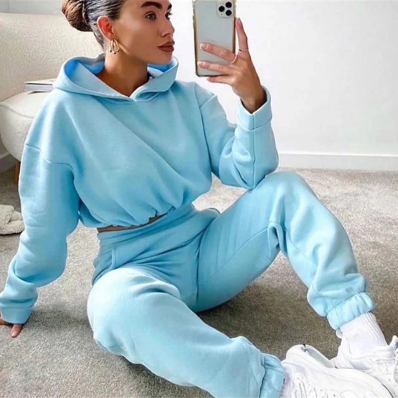 Hoodie Women Oversized - ชุดเซ็ตฮู้ดดี้ผู้หญิงสองชิ้น คอลเลคชั่นฤดูใบไม้ร่วง-ฤดูหนาว 2025 - ชุดกีฬาฮู้ดดี้โอเวอร์ไซส์พร้อมกางเกงขายาว |