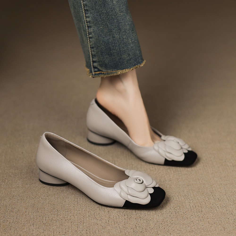 รองเท้าแฟชั่นลายดอกไม้ รุ่นใหม - Women'S Fashion Loafers บทวิจารณ์และราคา