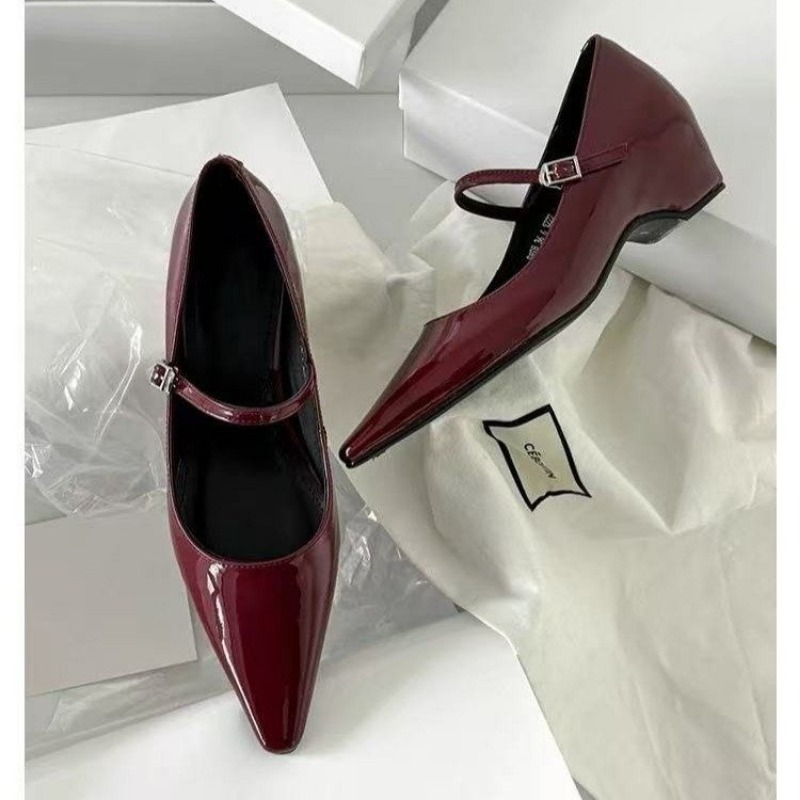 รองเท้าส้นเตารีดแบบแมรี่เจน ดี - Women Fashion Heels บทวิจารณ์และราคา