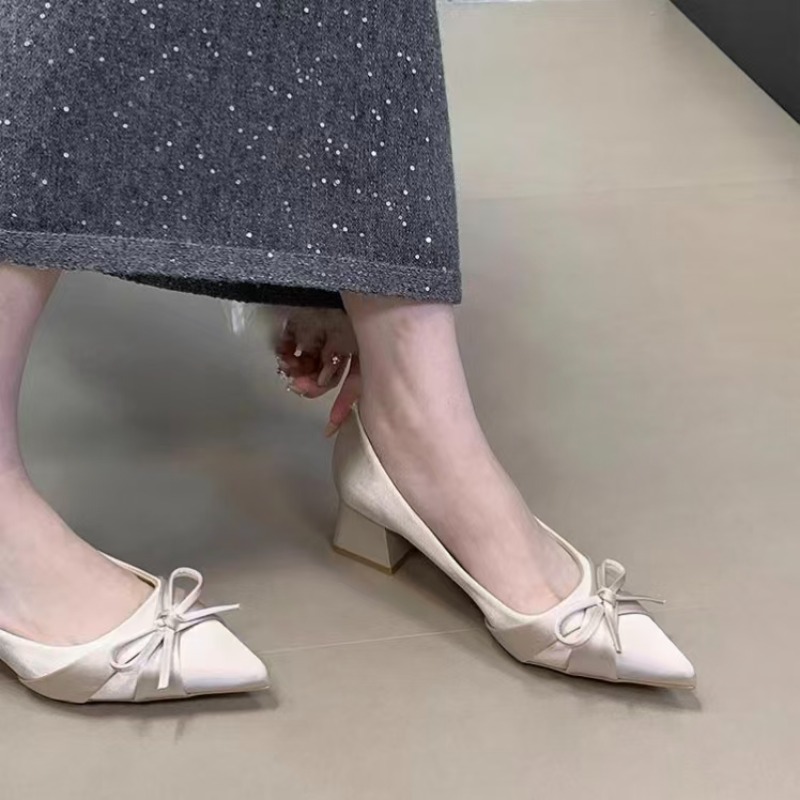 รองเท้าสไตล์เรโทรแบบสวม ความยา - Women Fashion Heels บทวิจารณ์และราคา