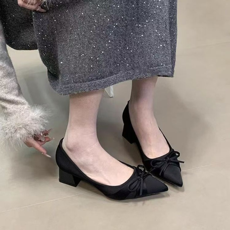 รองเท้าสไตล์เรโทรแบบสวม ความยา - Women Fashion Heels บทวิจารณ์และราคา